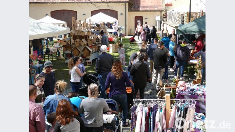 Weit über 1000 Besucher kamen am Sonntag zum Ostermarkt in Grafenwöhr. Bild: abu