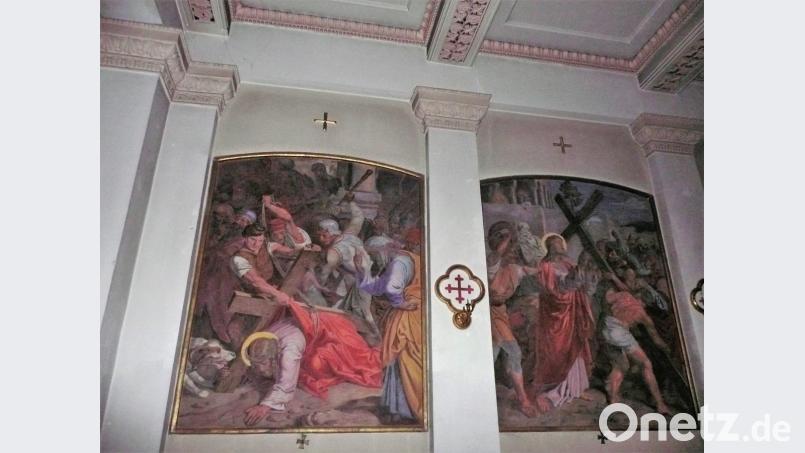 Das Original in der Nepomukkirche in Wien: Bei der dritten Kreuzwegstation links ist ein Hund abgebildet. Archivbild: cr