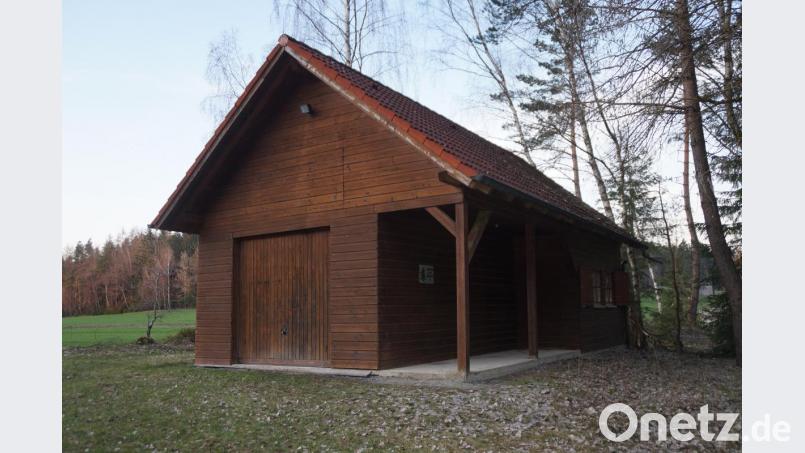Die Skihütte des Wintersportvereins am Johannisberg ist für kleine Feste bestens geeignet. Der Einbau eines Holzofens wäre eine gute Ergänzung für die Nutzung. Bild: weu