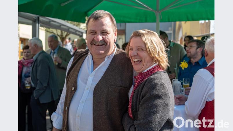 Schwanererwirt Herrmann Schrembs feiert 60. Geburtstag mit Lebensgefährtin Martha Malz. Bild: Fabian Zetzl/exb