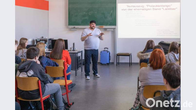 Manuel Bauer war früher eine Führungsfigur in der rechten Szene. Heute hilft der Aussteiger Neonazis beim Aussteigen. Bild: jzk