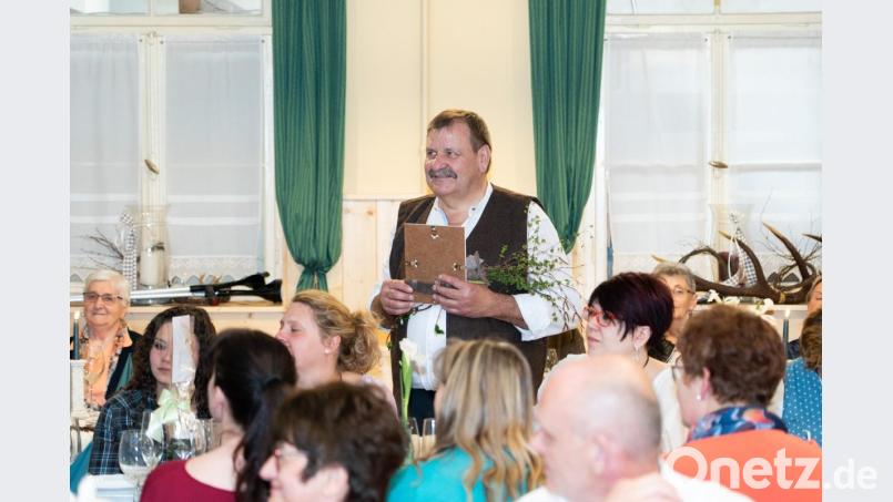 Schwanererwirt Herrmann Schrembs feiert 60. Geburtstag. Bild: Fabian Zetzl/exb