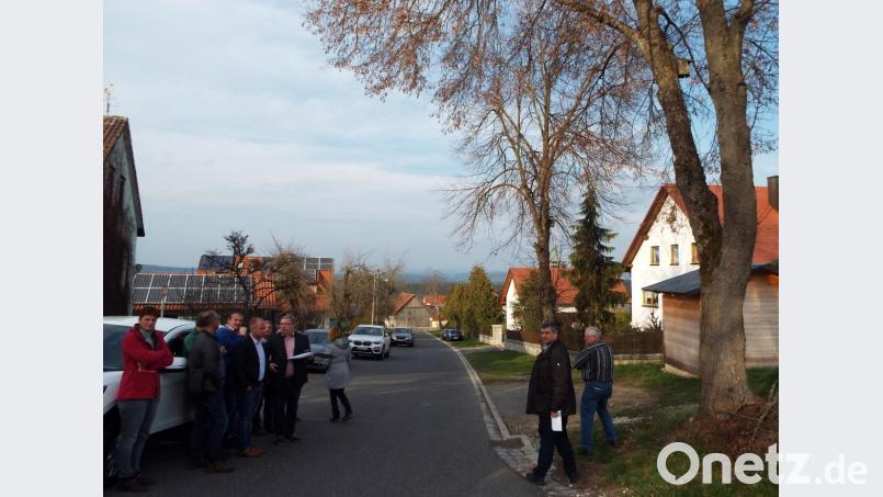 Die beiden Linden am Kalvarienberg in Kemnath sollen nach Beschluss des Ausschusses stehen bleiben. Bild: e