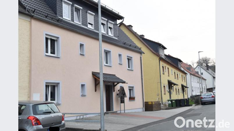 Die Standorte der Häuser des gemeinnützigen Bauvereins Sulzbach-Rosenberg, bei dem der Genossenschaftsgedanke im Vordergrund steht , sind in der Rosenberger Straße, Untere Gartenstraße (im Bild ein Teil der dortigen Wohnhäuser) , Rosenstraße, Königsbergstraße und in Neukirchen in der Bauvereinsstraße. Bild: Andreas Royer