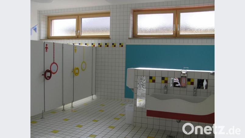 Neu eingerichtet wurde der nun als Wassererfahrungsraum bezeichnete Waschraum mit Toiletten. Bild: öt