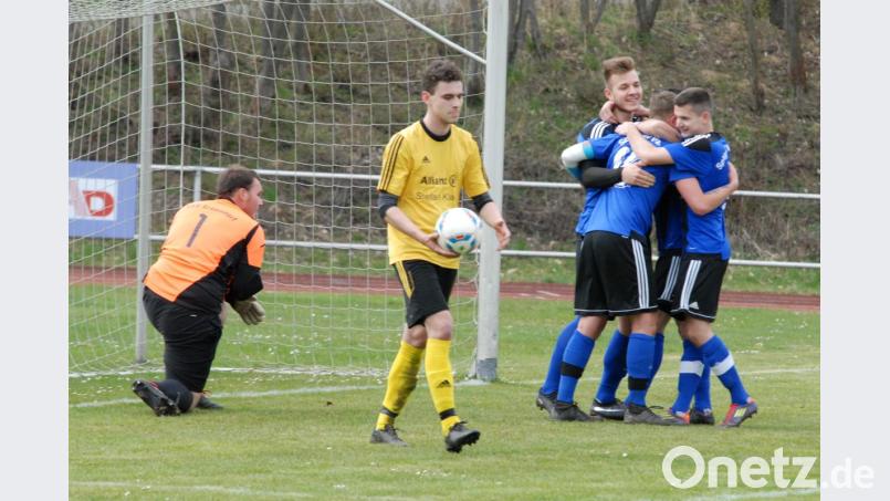 Die SpVgg SV Weiden II jubelte zuletzt über den Sieg in Erbendorf und die Übernahme der Tabellenführung. Im Derby gegen den SV Anadoluspor will der Wasserwerknachwuchs die Führungsposition festigen. Bild: gb