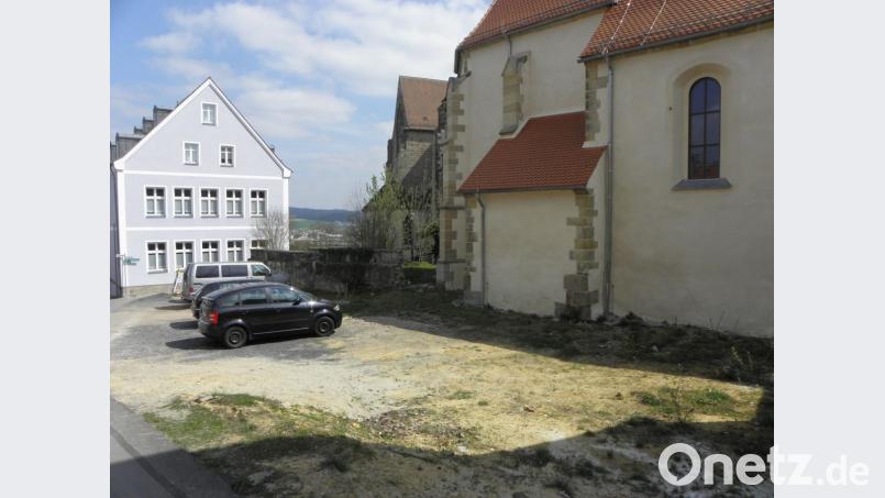 An der Stelle, an der bis vor kurzem ein Haus an der Spitalgasse stand, möchte der Stadtplaner einen Platz mit „Aufenthaltsqualität“ schaffen. Bild: Wilhelm Amann