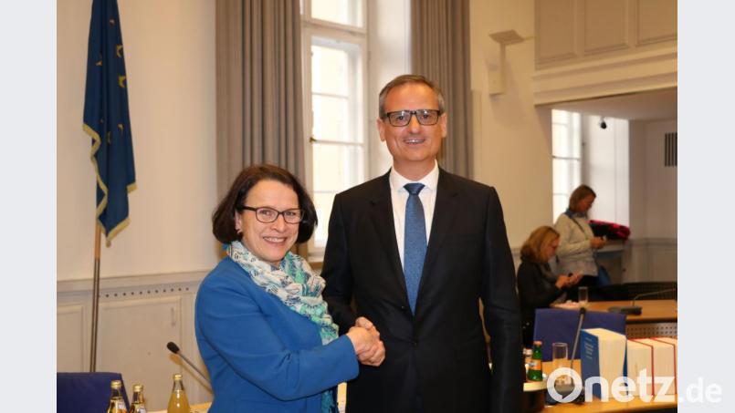 Für den derzeitigen Leiter des Kulturamtes in Amberg, Wolfgang Dersch, ist mit seiner gestrigen Wahl zum Regensburger Kulturreferenten ein Traum in Erfüllung gegangen. Bild: Elisabeth Weiten