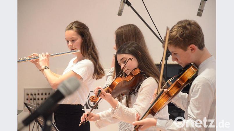 Ein &quot;Quiet Evening&quot; mit dem Gemischten Ensemble unter Leitung von Christoph Pausch. Bild: Kunz