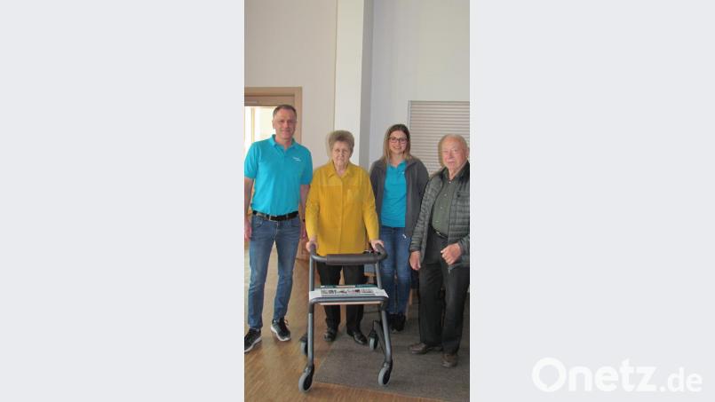 Thomas Heining (von links), Gerda Fahrnbauer, Tamara Tauber, Albert Butscher, der Seniorenbeauftragte der Stadt Pressath. Bild: is