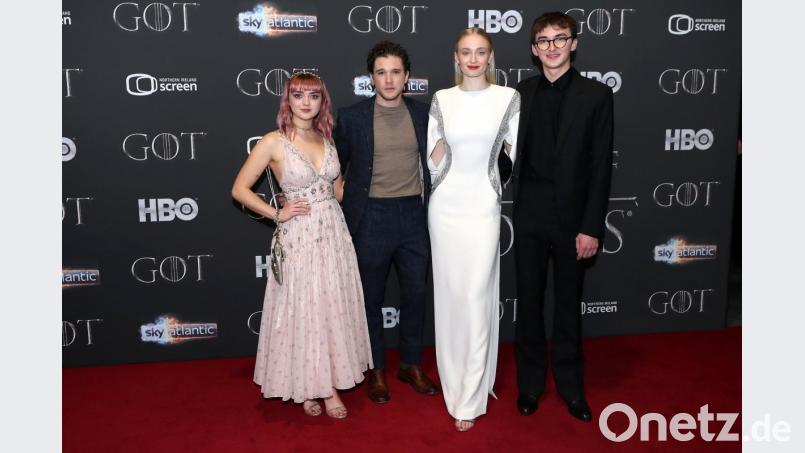 Maisie Williams (l-r), Kit Harington, Sophie Turner und Isaac Hempstead Wright bei der Premiere der achten Staffel von "Game of Thrones" in Belfast. Bild: Liam Mcburney