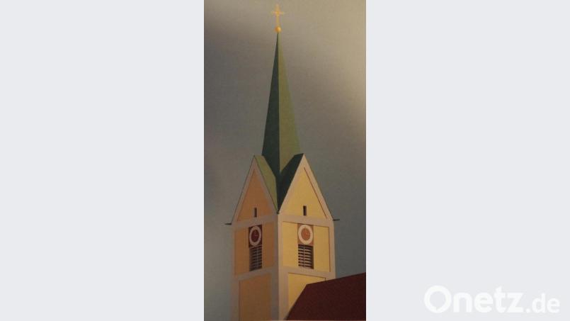 Kirchturm von St. Margareta in Kemnath am Buchberg. Bild: e