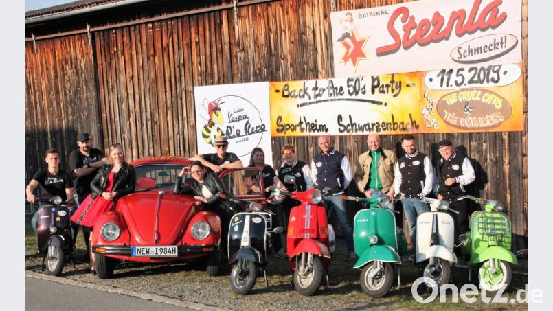 Die Gruppo &quot;Vespa Rio Nero&quot; lädt ein zur Back to the 50’s Party und zum Vespatreffen. Bild: whw