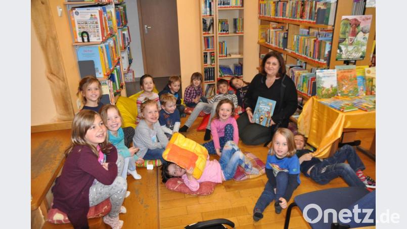 Vorlesestunde mit Sieglinde Lorenz. Bild: ak