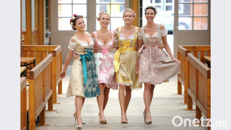 "Die einzig ehrlichen Verkäuferinnen arbeiten in bayerischen Trachtenläden" schreibt @KulierJarolina bei Twitter. Bild: Andreas Gebert/dpa