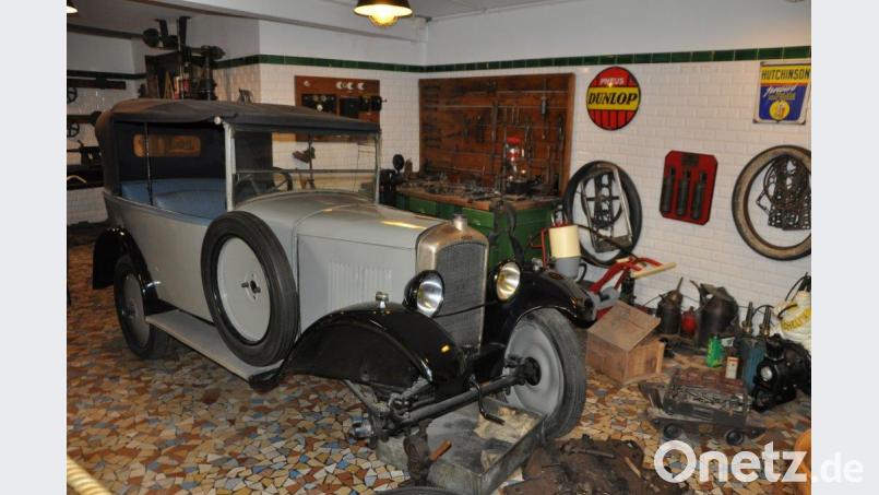 Blick in ein Werkstatt-Ambiente aus den Anfängen der Kfz-Industrie. Bild: Gabriela Greess