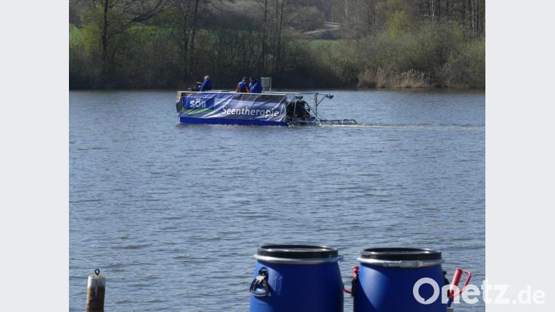 Zwei Tage lang herrschte auf dem Rußweiher reger &quot;Schiffsverkehr&quot; Bild: rn