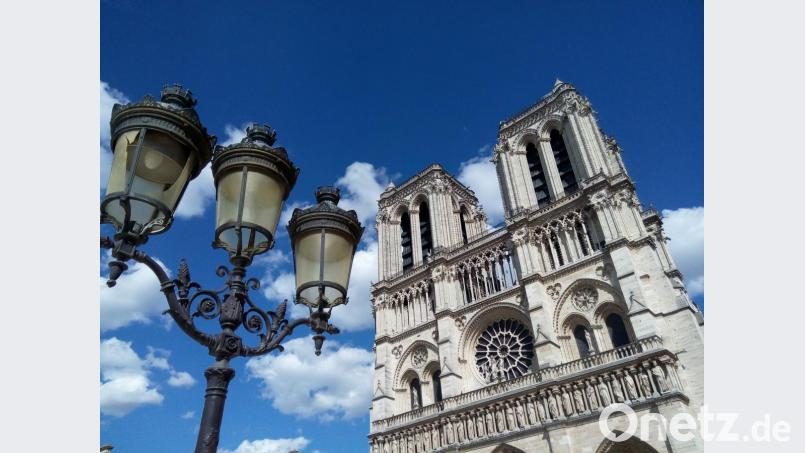 Als dieses Foto entstand war die Kathedrale Notre-Dame noch unbeschädigt. Um die Kirche nach einem Feuer wieder aufzubauen, spendet auch Weidens Partnerstadt Issy-les-Moulineaux. Bild: Thomas Schaller