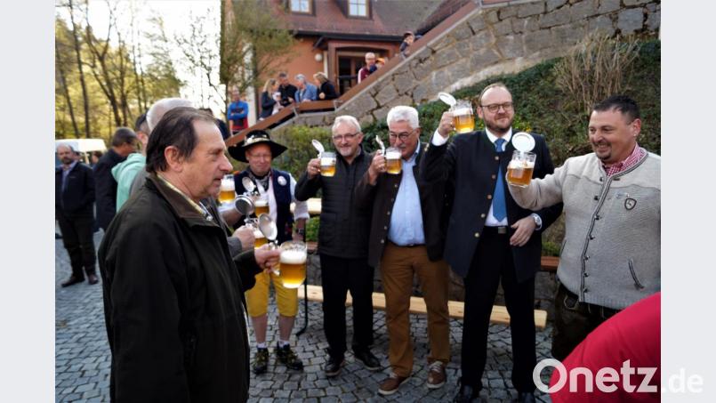 &quot;Prost auf einen guten Lauf&quot;, hieß es schon in der Früh Bild: arw
