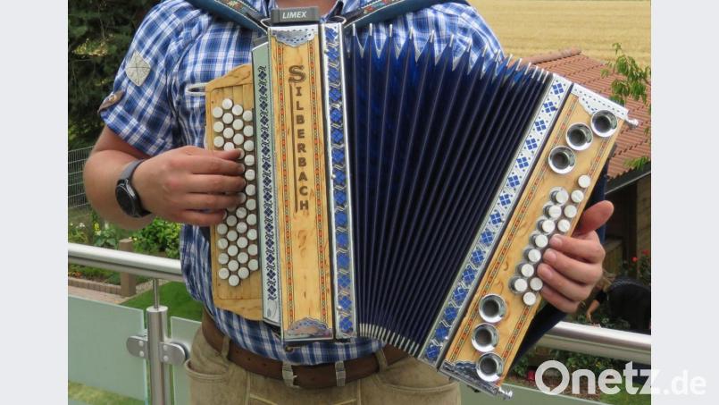 Volksmusik in allen Facetten präsentieren junge Musiker und Sänger am 6. Juli in Krickelsdorf. Archivbild: ubb