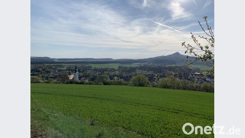 Sieht so der Blick auf einen Ort aus, der das Gütesiegel Heimatdorf „2019“ trägt? Wenn es nach Kastls Bürgermeister Josef Etterer geht, könnte dies bald der Fall sein. Bild: rpp