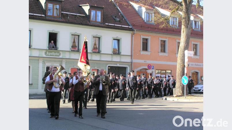 Die Festparade der Feuerwehr am Ostermontag. Bild: tu