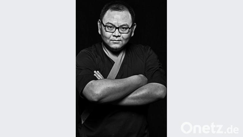 Sushi-Meister Xiao Wang ist einer der Gastköche beim Kulinarik-Fest in Högen. Bild: exb