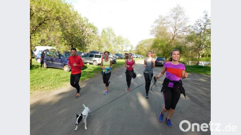 Joggen mit Hund – auch das ist möglich am Samstag, 4. Mai, bei „Outdoor &amp; Fire 2019“ des Fichtelgebirgsvereins. Bild: hai