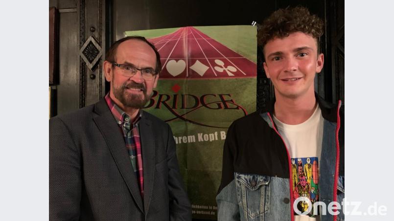 Reinhard (links) und Maximilian Stegert sind die Sieger des Challenger-Cups. Bild: exb