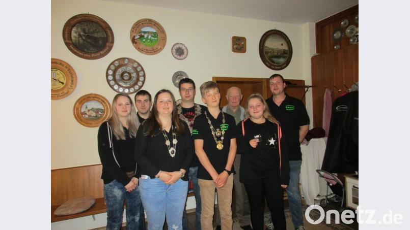 Über ein gutes Ergebnis freuten sich (von links): Marina Schießl, Marco Schießl, Katharina Blab, Matthias Gresser, Max Lottner, Josef Hoch, Lena Kiener und Schützenmeister Michael Fuchs. Bild: exb