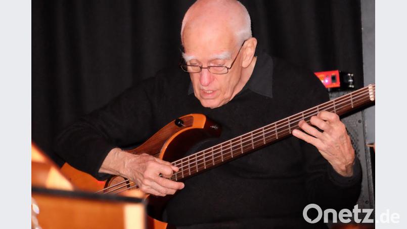 Steve Swallow (Elektrobass) Bild: lr