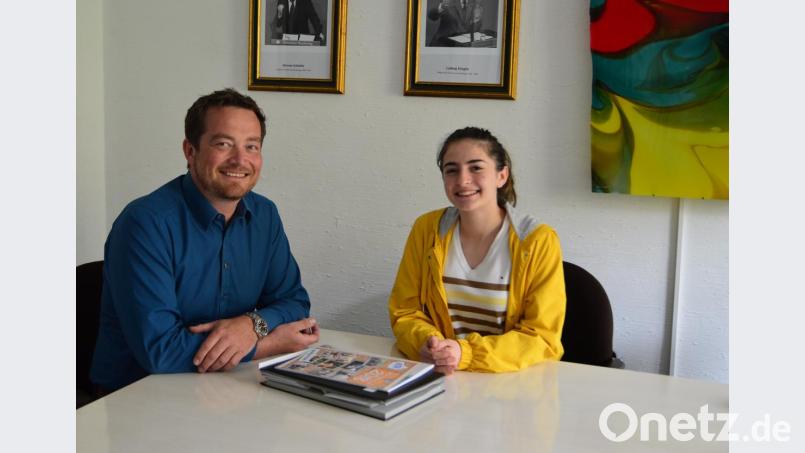 SPD-Bundestagsabgeordneter Uli Grötsch ermöglicht Alisa Eller ein Austauschjahr in den USA. Bild: exb