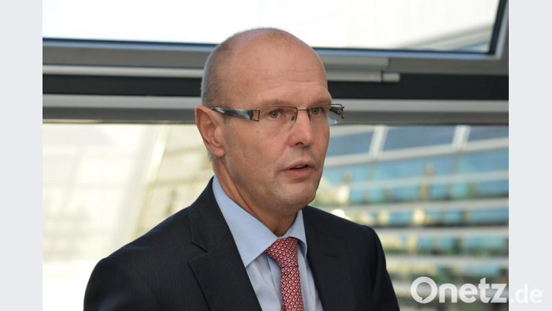 Kliniken-Vorstand Josef Götz gibt zu den Diskussionen um seine Person derzeit keine Stellungnahme ab. Bild: Gabi Schönberger