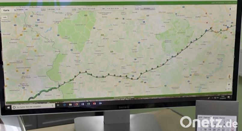 Per GPS kann der Weg des gestohlenen Rasentraktors durch Tschechien bis an die polnische Grenze verfolgt werden. Bild: Alexander Auer