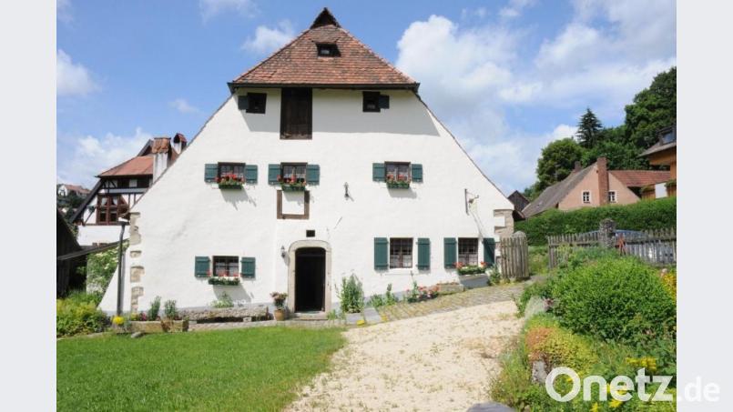 Zur Saisoneröffnung bietet das Heimatmuseum Kastl ein besonderes Programm: Besucher können am Sonntag, 5. Mai, Handwerkern und Handarbeitern zusehen und zum Teil auch selbst mitmachen. Bild: Stephan Huber