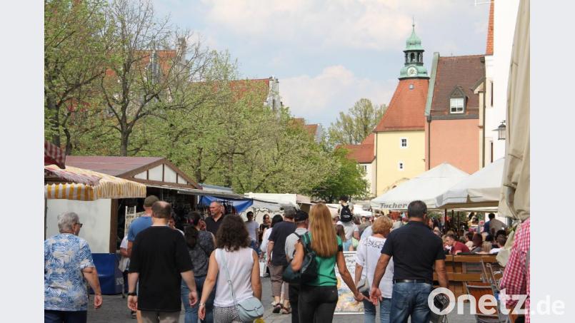 Beim Jubilatemarkt in der Weidener Altstadt ist jedes Jahr einiges geboten. Bild: exb