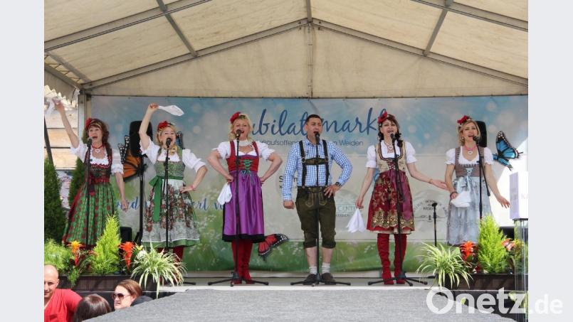 Beim Jubilatemarkt in der Weidener Altstadt ist jedes Jahr einiges geboten. Bild: exb