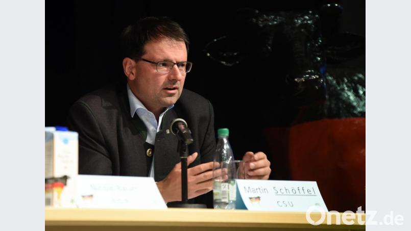 BDM Podiumsdiskussion Milchbauern und Gesellschaft - mit Europa in die Zukunft Bild: bgm