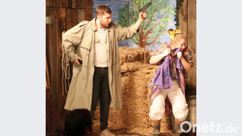 Theaterspaß mit der KLJB Schwarzenbach. Bild: myd