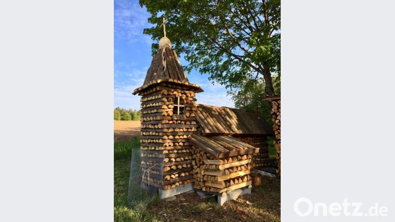 Hier war ein Brennholz-Künstler am Werk. Bild: upl