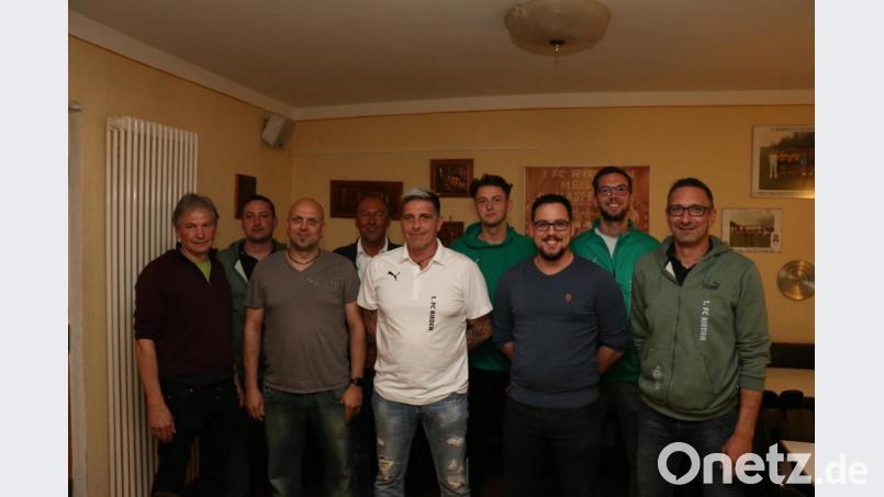 Das Team der Abteilung Fußball des 1. FC Rieden. Bild: usc