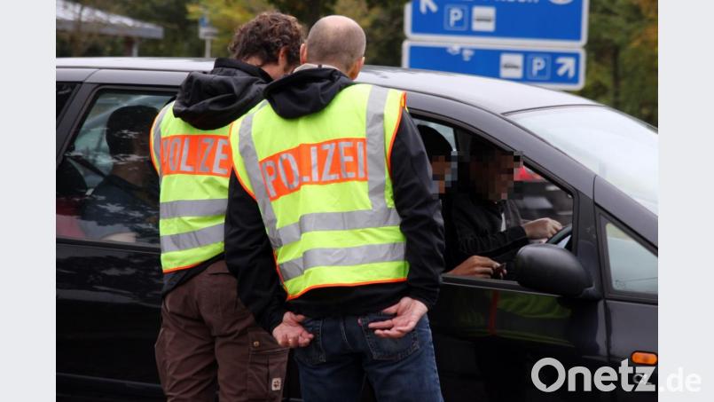 Symbolbild: Ein Tankbetrüger geht der Grenzpolizei Waidhaus ins Netz. Bild: Gerhard Götz