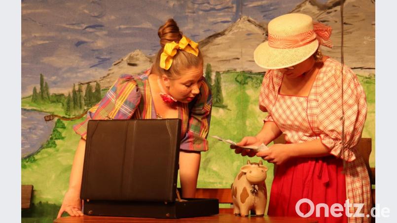 Theaterspaß mit der KLJB Schwarzenbach. Bild: myd