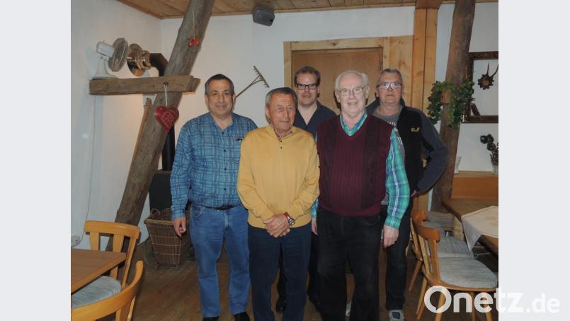 Die Kegler des TB spielen seit zwei Jahren in einer Spielgemeinschaft mit SKK Wygant Weiden Bild: exb