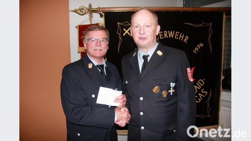 Fahnenweihe der Freiwilligen Feuerwehr Schönhaid-Leugas in Wiesau mit anschließender Feier in Schönhaid Bild: wro