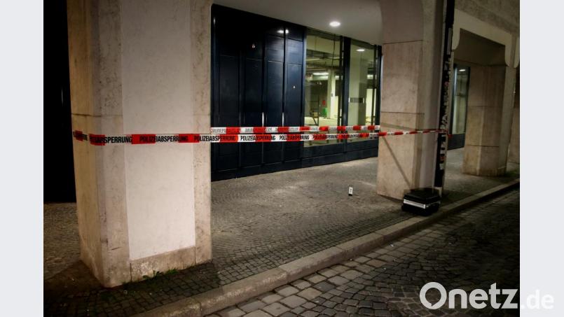Blutspuren in der Regensburger Innenstadt. Bild: Alexander Auer