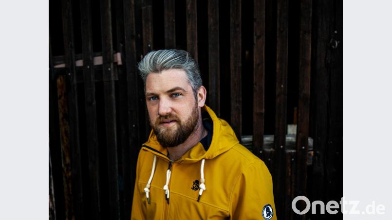 Der schottische Liedermacher James Mackenzie hat in Franken seine neue Heimat gefunden. Bild: Alex Reibrich