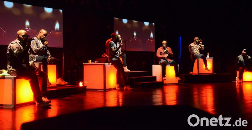 Natrually 7 und &quot;The Sound of Silence&quot; von Simon &amp; Garfunkel. Bild: Kunz