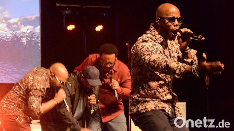 Sie reißen 600 Fans von den Stühlen: Die US-amerikanische A-Cappella-Formation Naturally 7. Bild: Kunz