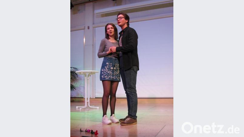 Da hat es gefunkt: Stefanie Fischer und Fabian Graf als Zerlina und Don Giovanni. Bild: aks